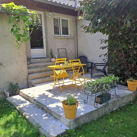 Gite 3 "Le Canal De Baza" Aux Magnolias 欧布纳 外观 照片